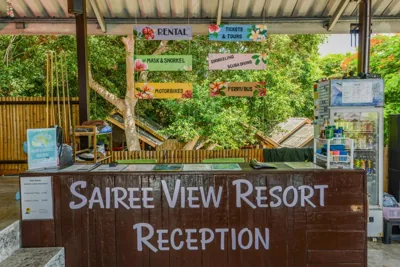 Deluxe Double Room with Balcony and Sea View — Sairee View Resort
